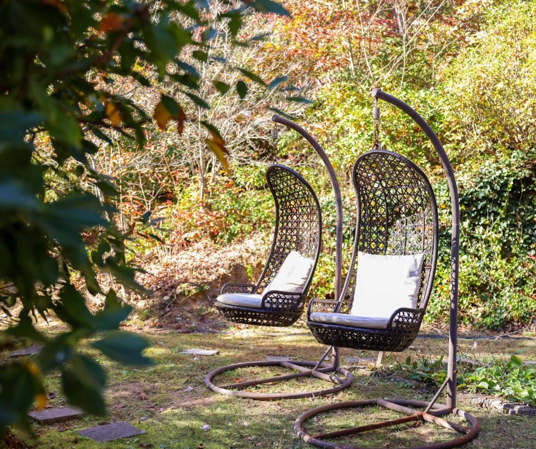 Outland Chalet & Suites Great Smoky Mountains Whittier Extérieur photo